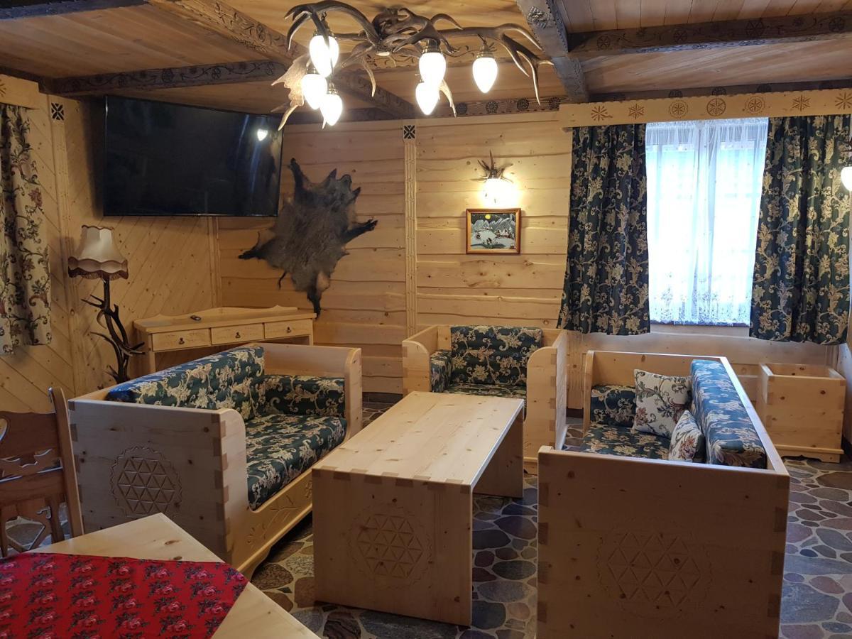 Chata Goralska I Pokoje Goscinne Цехоцинек Экстерьер фото