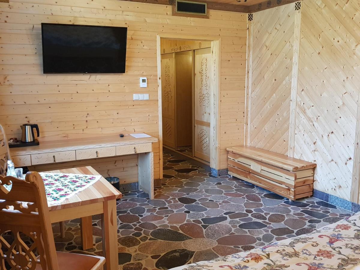 Chata Goralska I Pokoje Goscinne Цехоцинек Экстерьер фото
