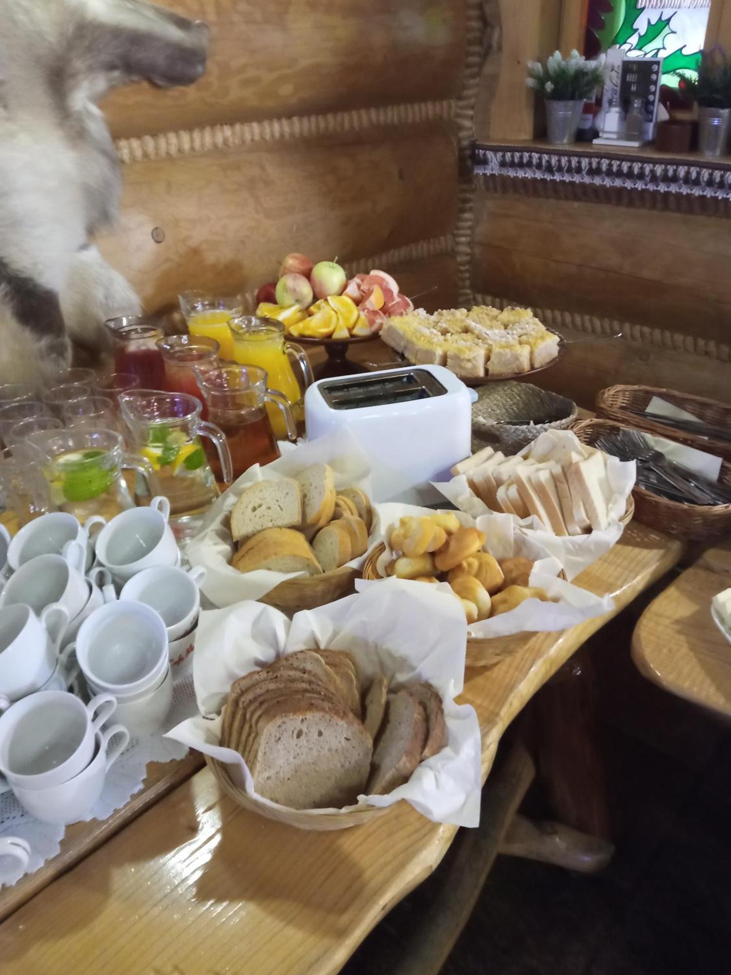 Chata Goralska I Pokoje Goscinne Цехоцинек Экстерьер фото