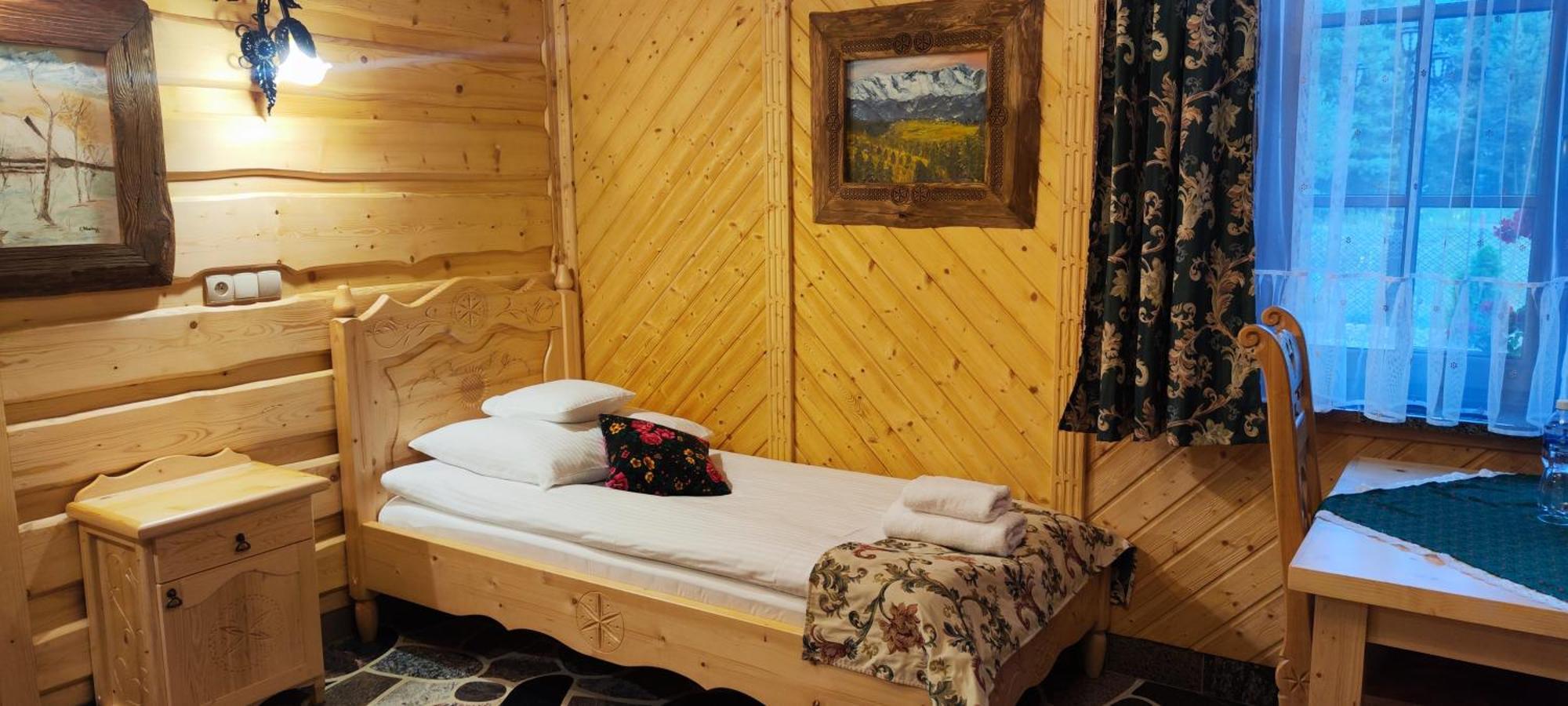 Chata Goralska I Pokoje Goscinne Цехоцинек Экстерьер фото